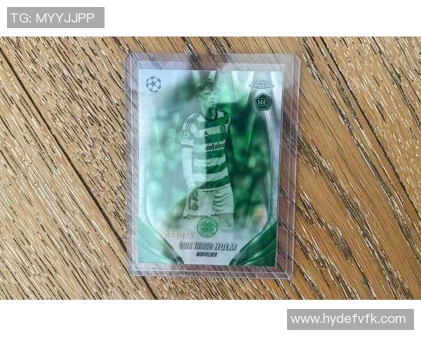 卡卡足球球星卡制作过程揭秘从设计到印刷的每一步详解