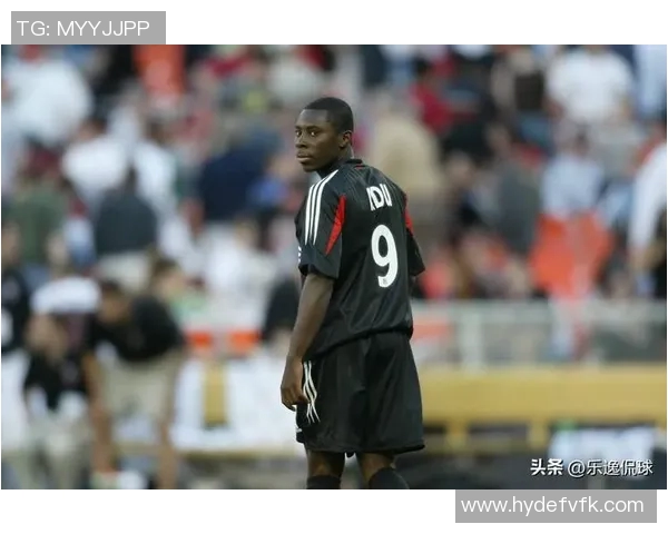 美国足球队历史十位最佳球员排名揭晓 他们的传奇足迹如何影响足球发展 美国足球队历史十位最佳球员排名揭晓 他们的传奇足迹如何影响足球发展